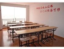  太原自强培训学校 同步班课表